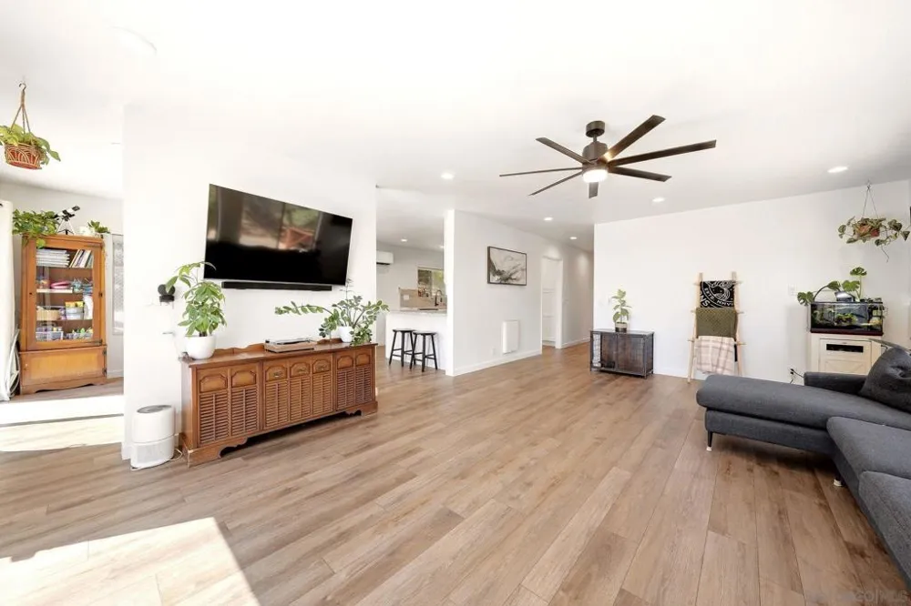 3250 Salton Vista Drive Julian, CA 92036