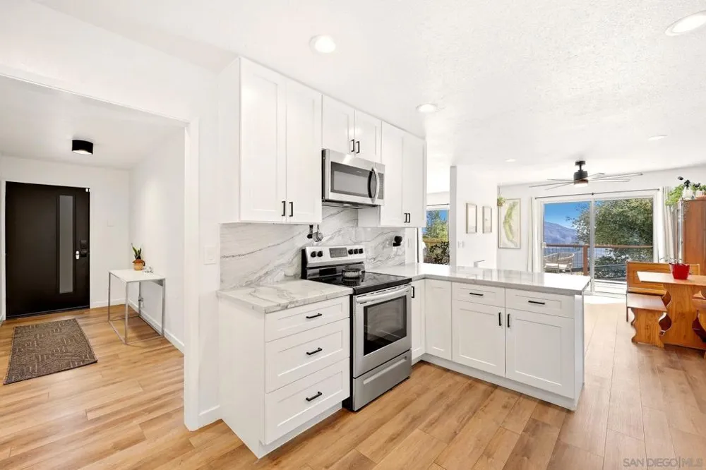 3250 Salton Vista Drive Julian, CA 92036
