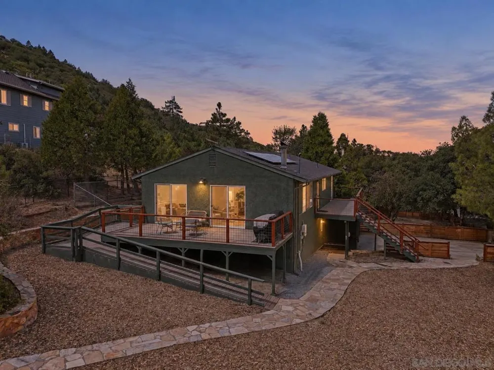 3250 Salton Vista Drive Julian, CA 92036