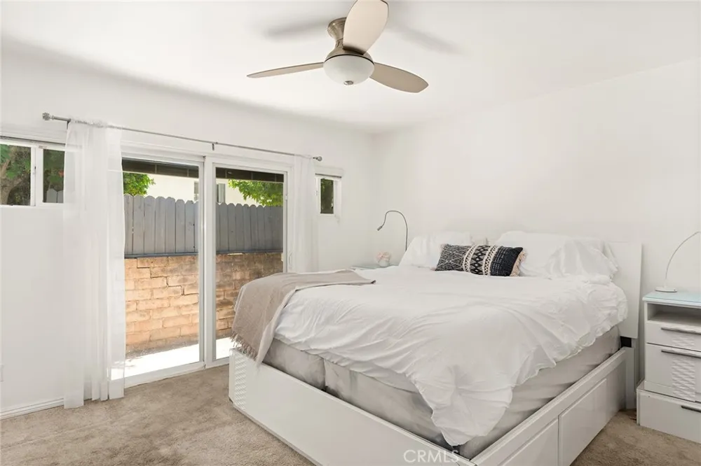 13042 Aetna Street Valley Glen, CA 91401
