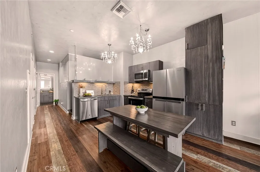 3810 Wilshire Boulevard #909 Los Angeles, CA 90010