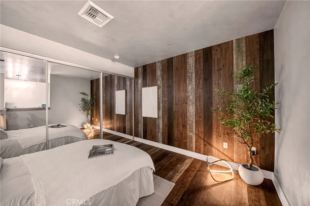 3810 Wilshire Boulevard #909 Los Angeles, CA 90010