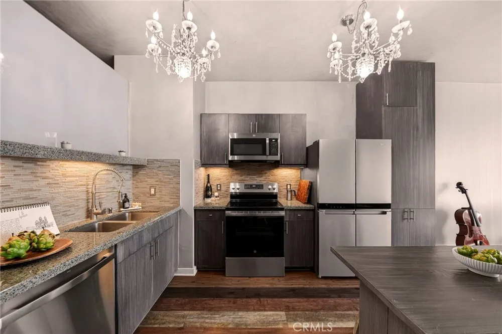 3810 Wilshire Boulevard #909 Los Angeles, CA 90010