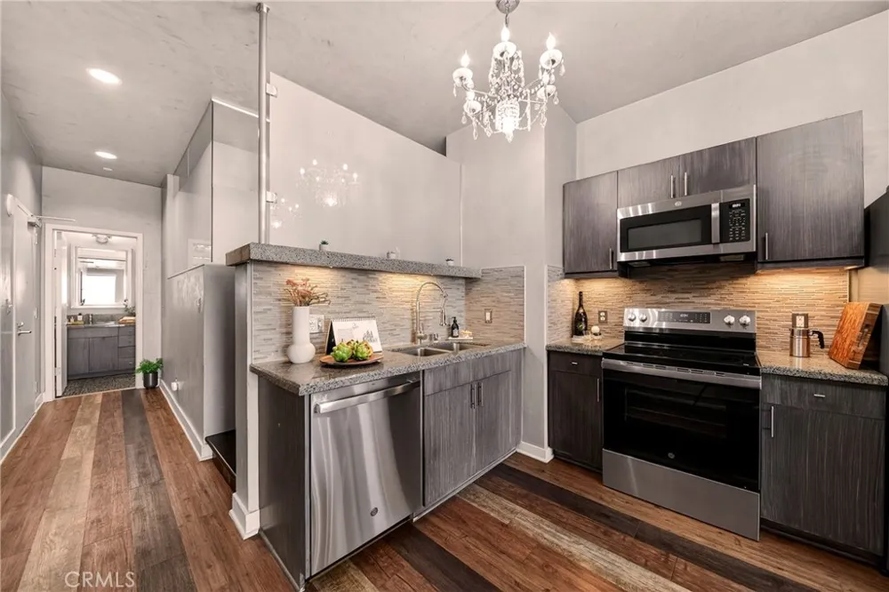 3810 Wilshire Boulevard #909 Los Angeles, CA 90010