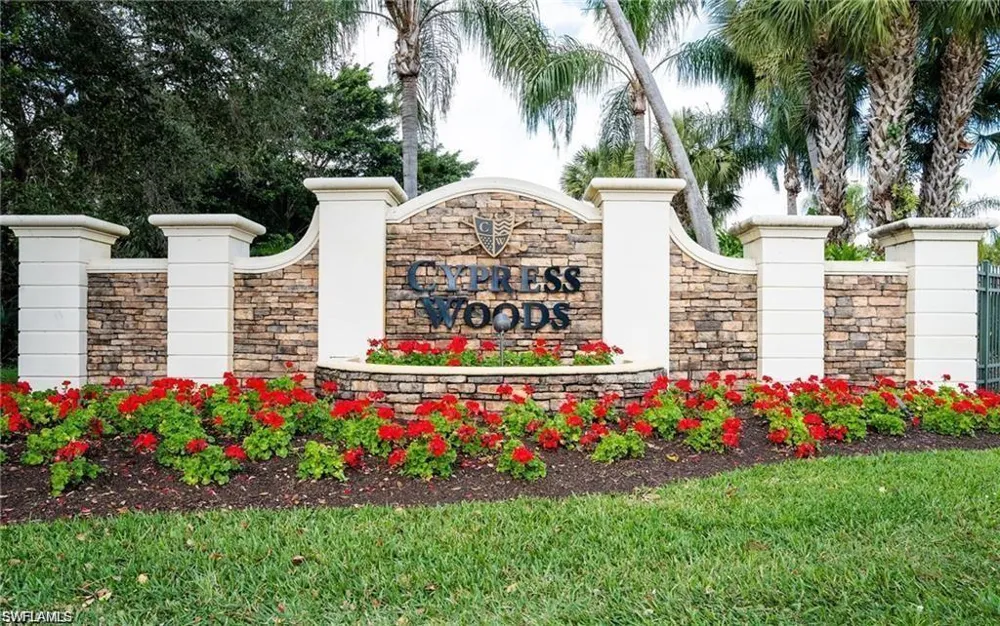 2770 Cypress Trace Circle #2423R Naples, FL 34119