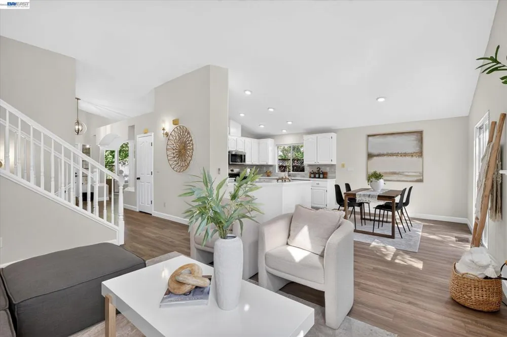 8039 Canyon Creek Cir Pleasanton, CA 94588