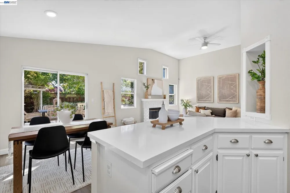 8039 Canyon Creek Cir Pleasanton, CA 94588