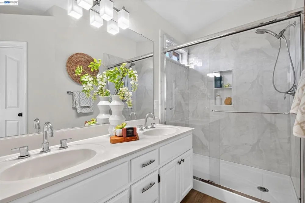 8039 Canyon Creek Cir Pleasanton, CA 94588