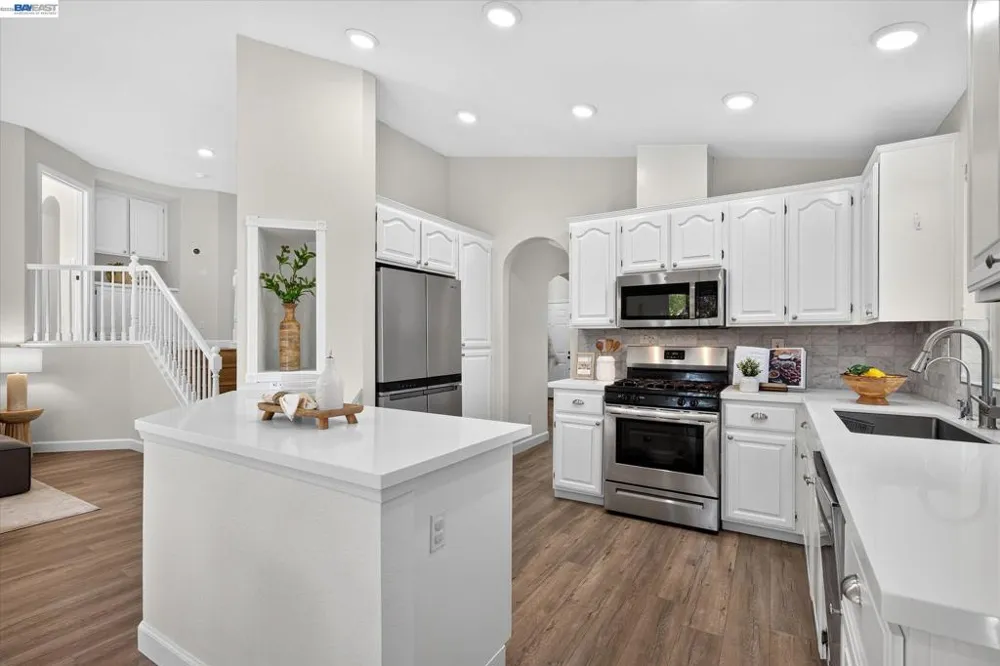 8039 Canyon Creek Cir Pleasanton, CA 94588