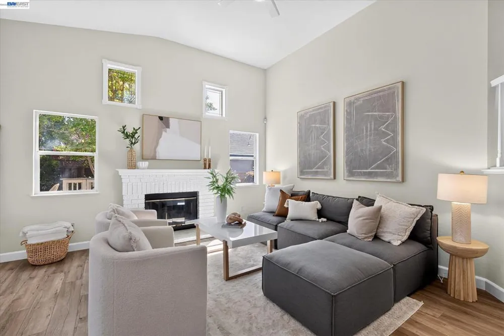8039 Canyon Creek Cir Pleasanton, CA 94588