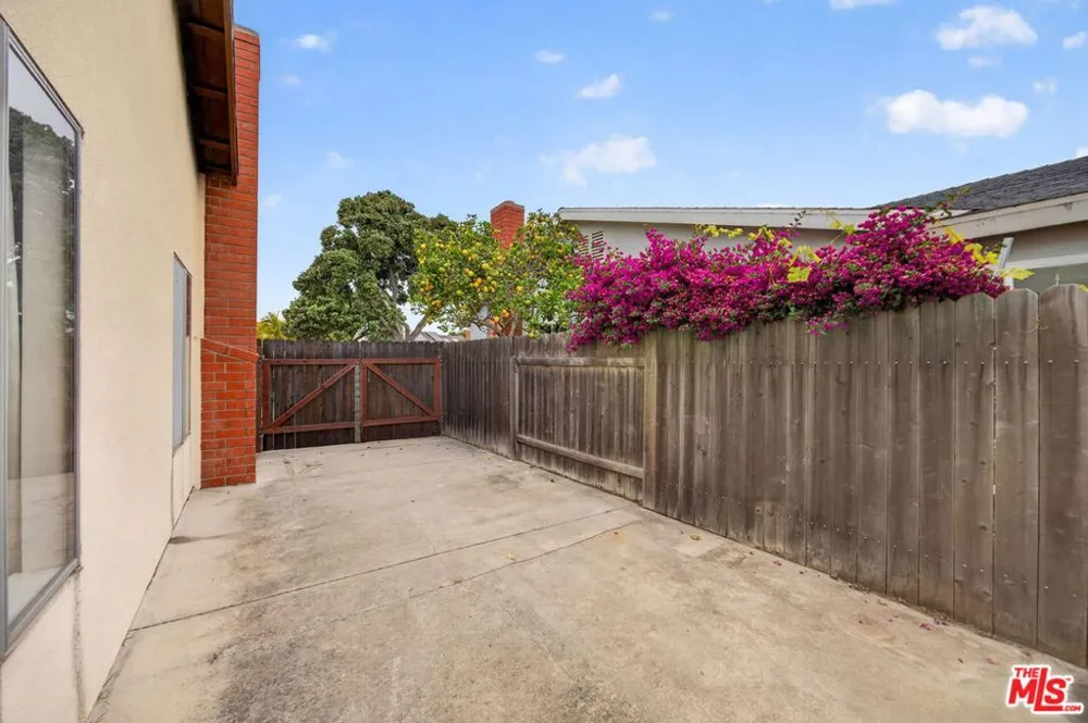 3530 Via Marina Avenue Oxnard, CA 93035