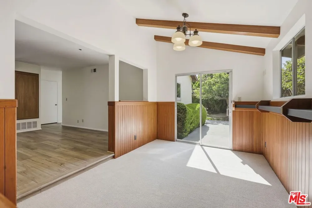 3530 Via Marina Avenue Oxnard, CA 93035