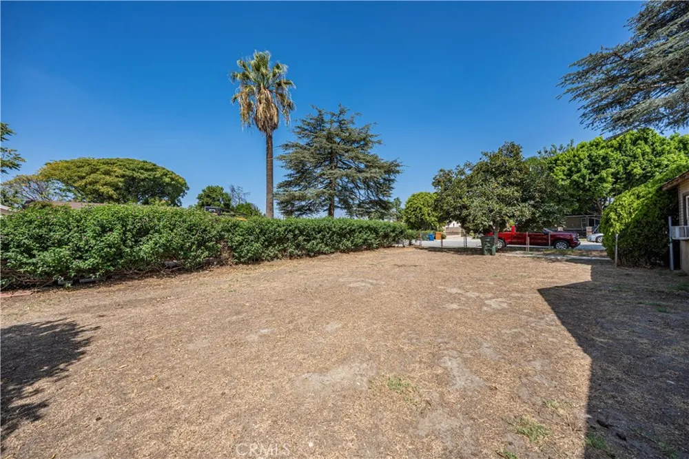 11704 Emery Street El Monte, CA 91732