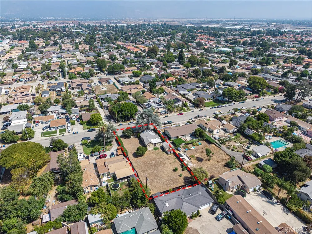 11704 Emery Street El Monte, CA 91732