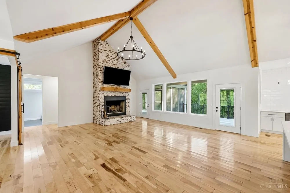 210 Blue Jay Way Chester, OH 45177