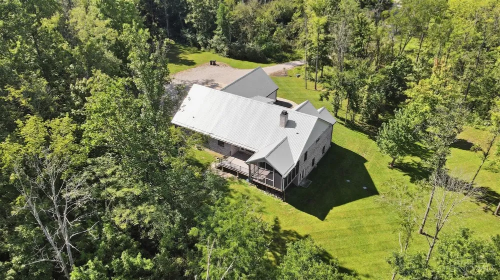 210 Blue Jay Way Chester, OH 45177