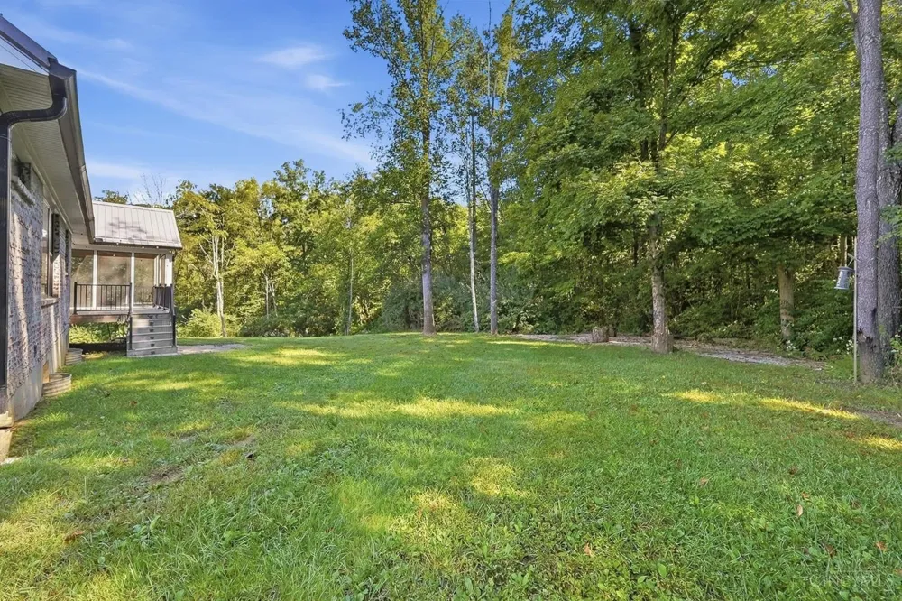 210 Blue Jay Way Chester, OH 45177