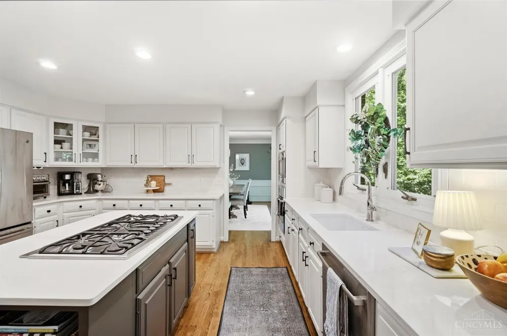 3831 Monets Lane Evendale, OH 45241