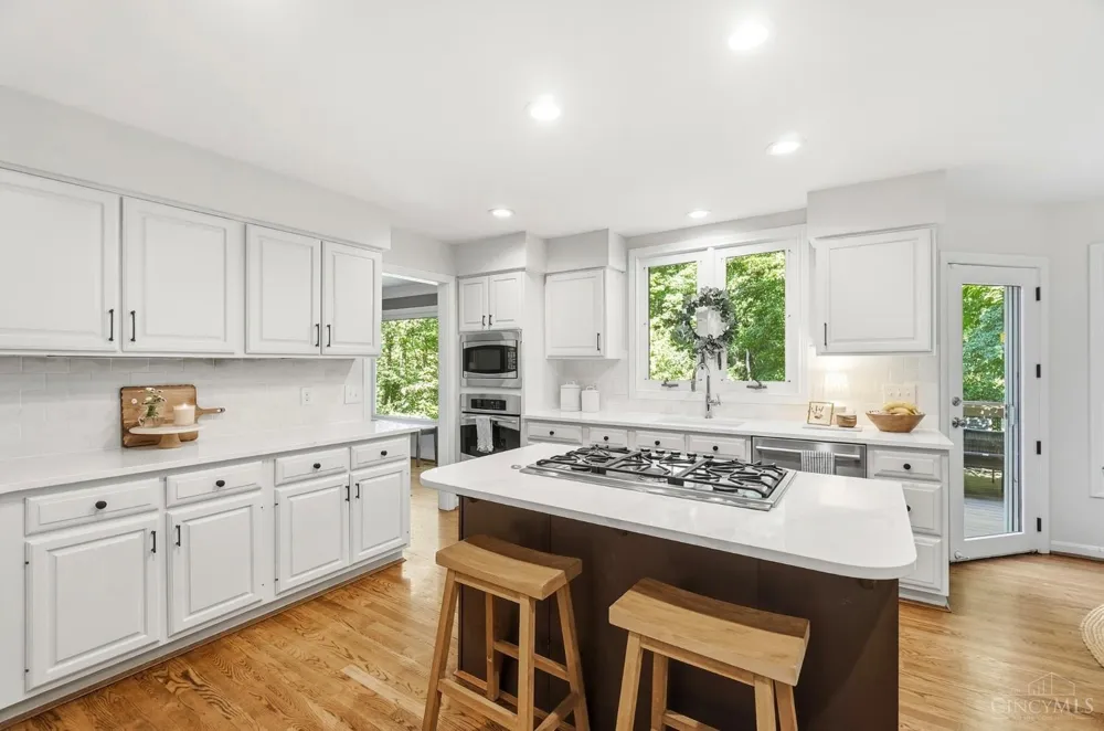 3831 Monets Lane Evendale, OH 45241