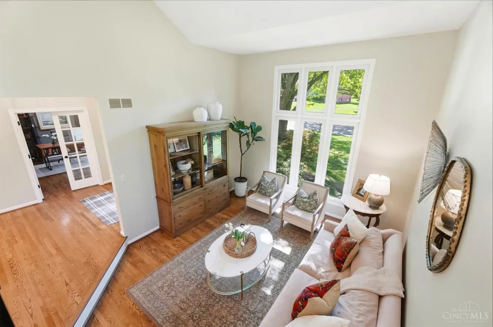 3831 Monets Lane Evendale, OH 45241