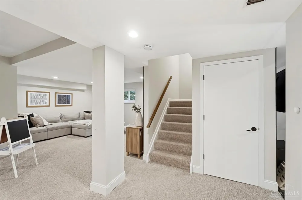 3831 Monets Lane Evendale, OH 45241