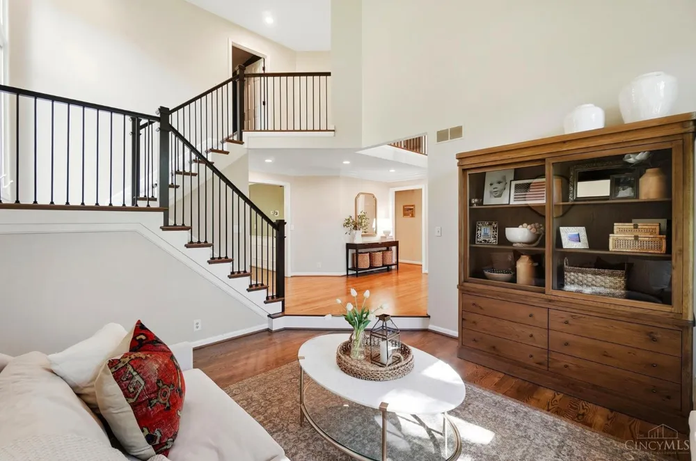 3831 Monets Lane Evendale, OH 45241