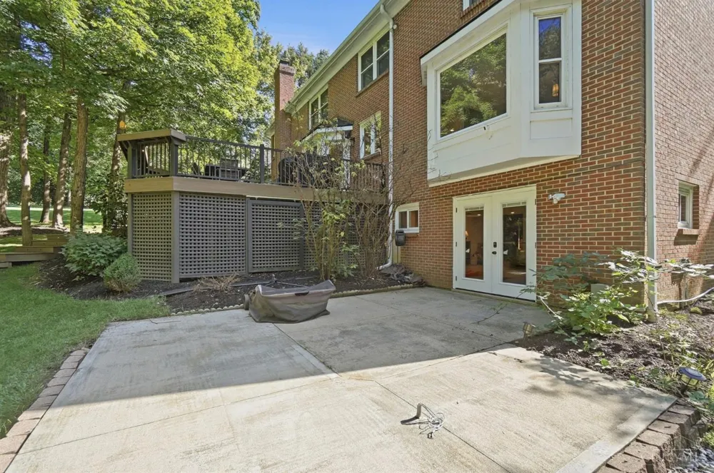 3831 Monets Lane Evendale, OH 45241