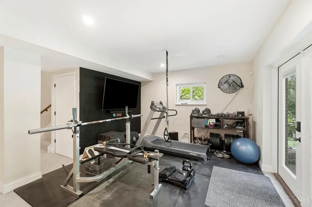 3831 Monets Lane Evendale, OH 45241