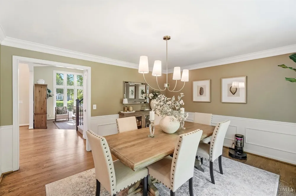 3831 Monets Lane Evendale, OH 45241