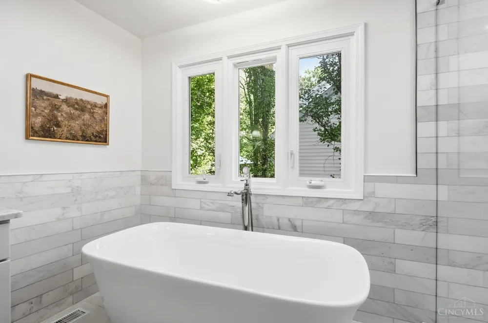3831 Monets Lane Evendale, OH 45241