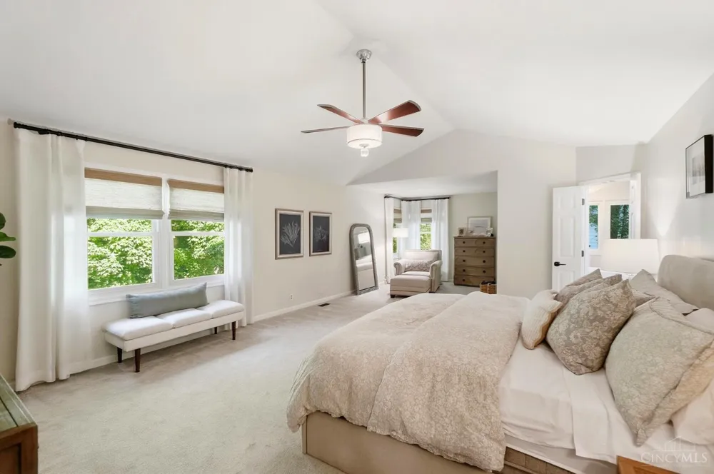 3831 Monets Lane Evendale, OH 45241