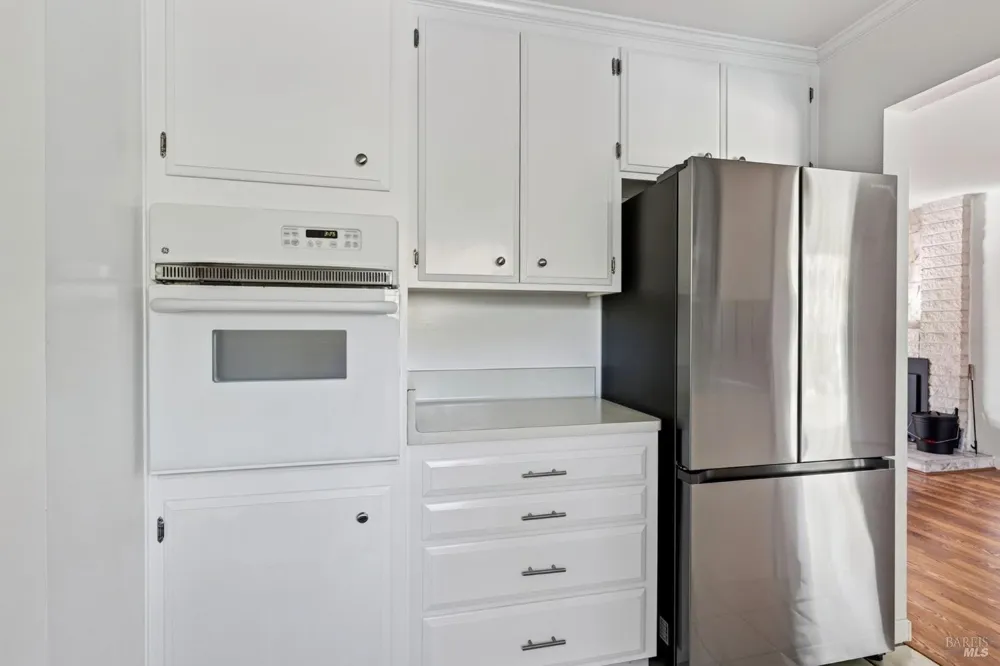 15 Betty Lane Novato, CA 94947