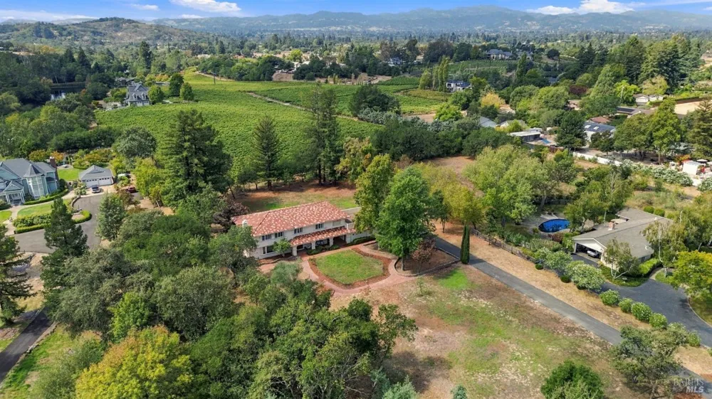 1225 Olive Hill Lane Napa, CA 94558