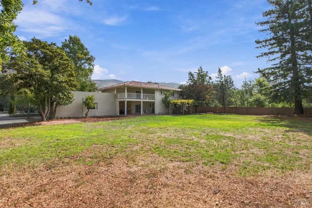 1225 Olive Hill Lane Napa, CA 94558