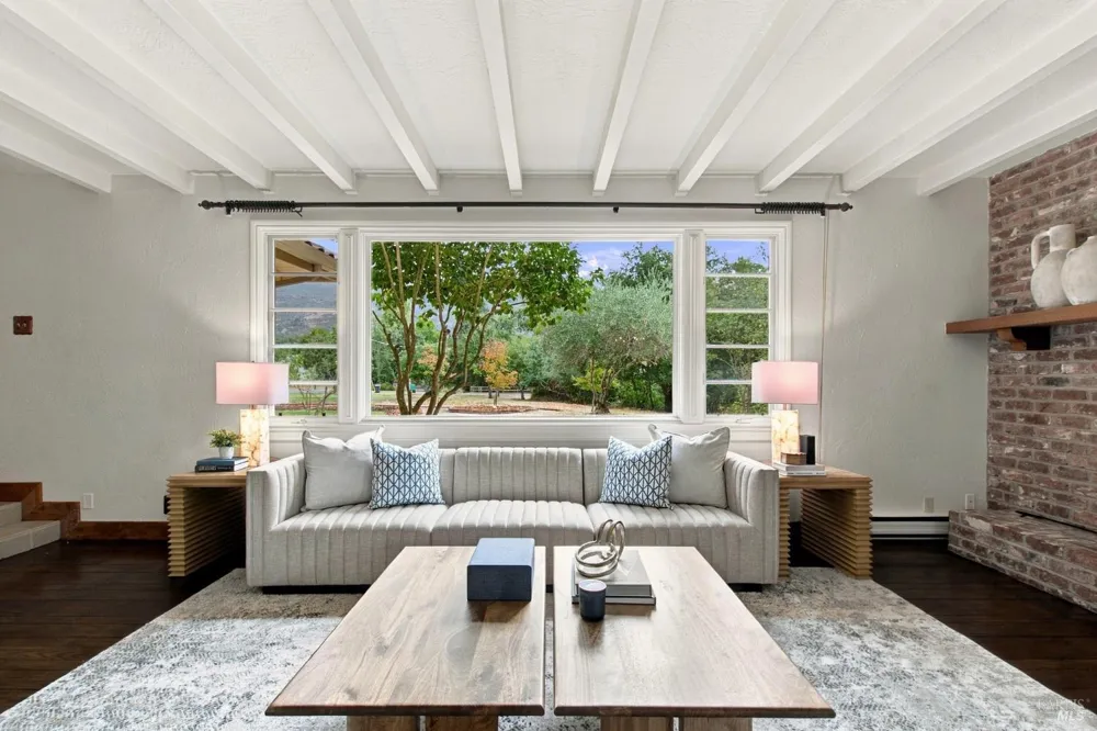1225 Olive Hill Lane Napa, CA 94558