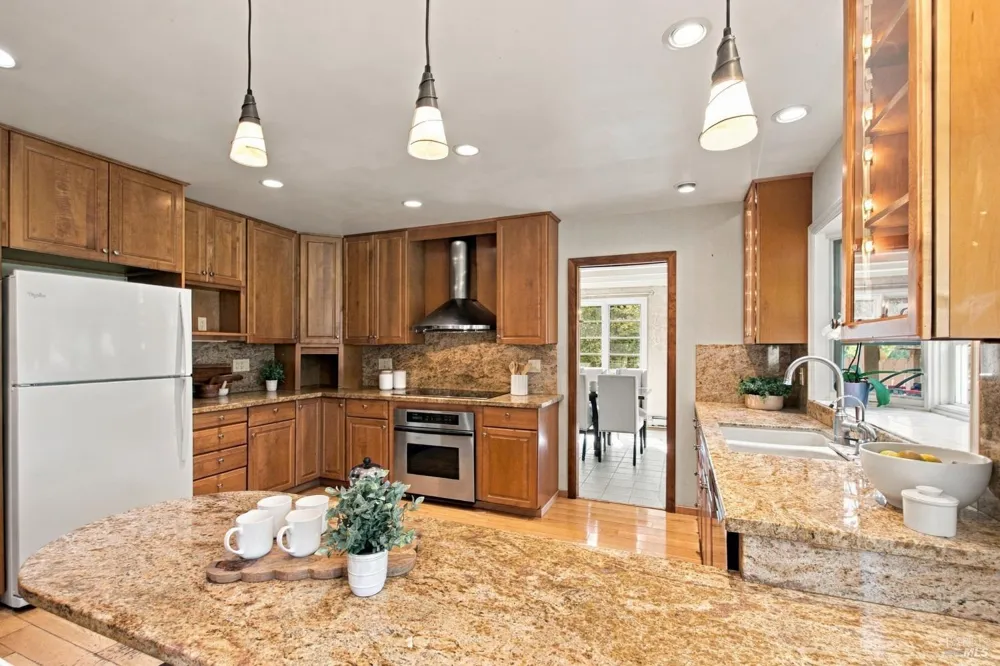 1225 Olive Hill Lane Napa, CA 94558