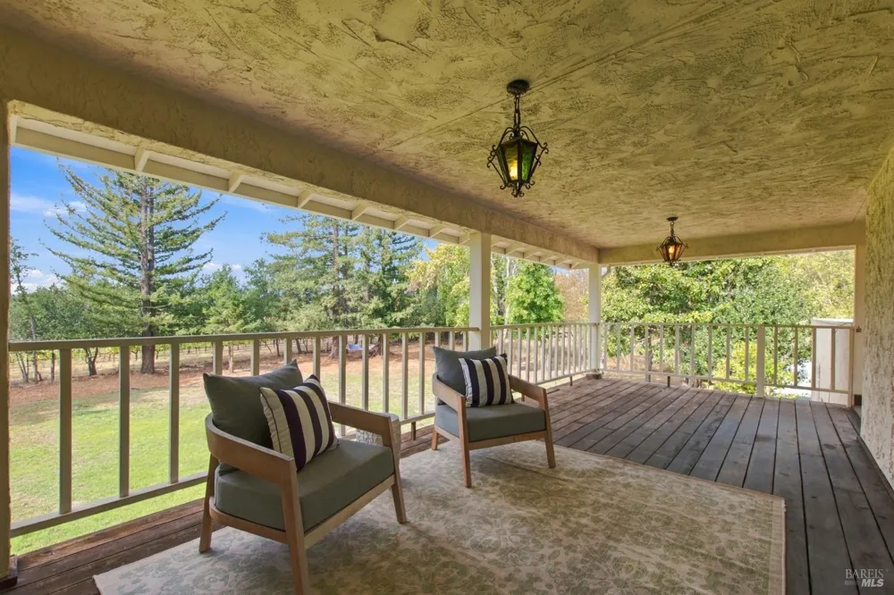 1225 Olive Hill Lane Napa, CA 94558