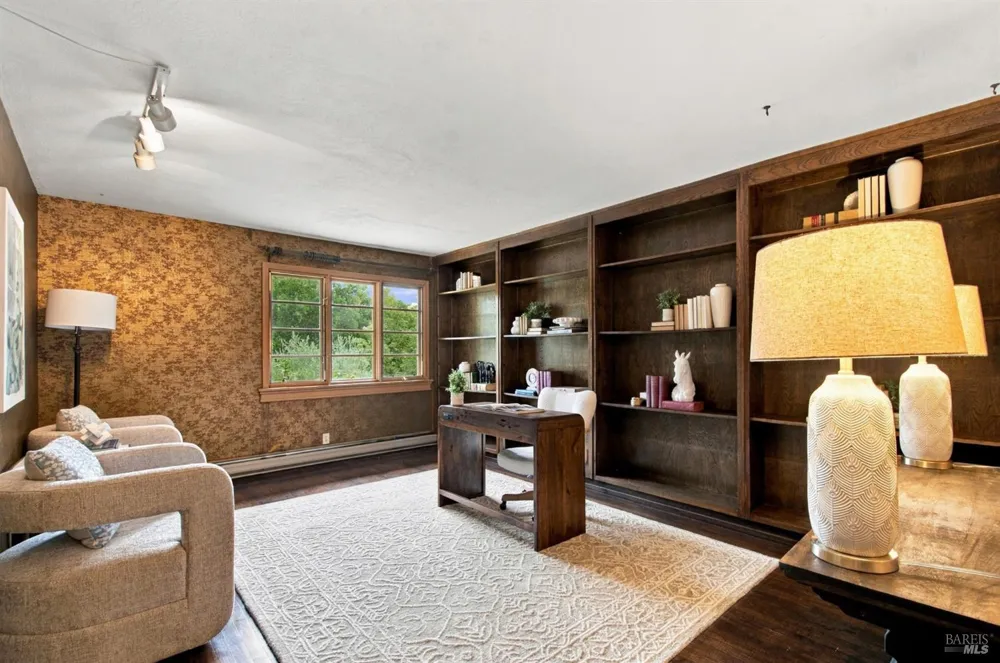 1225 Olive Hill Lane Napa, CA 94558