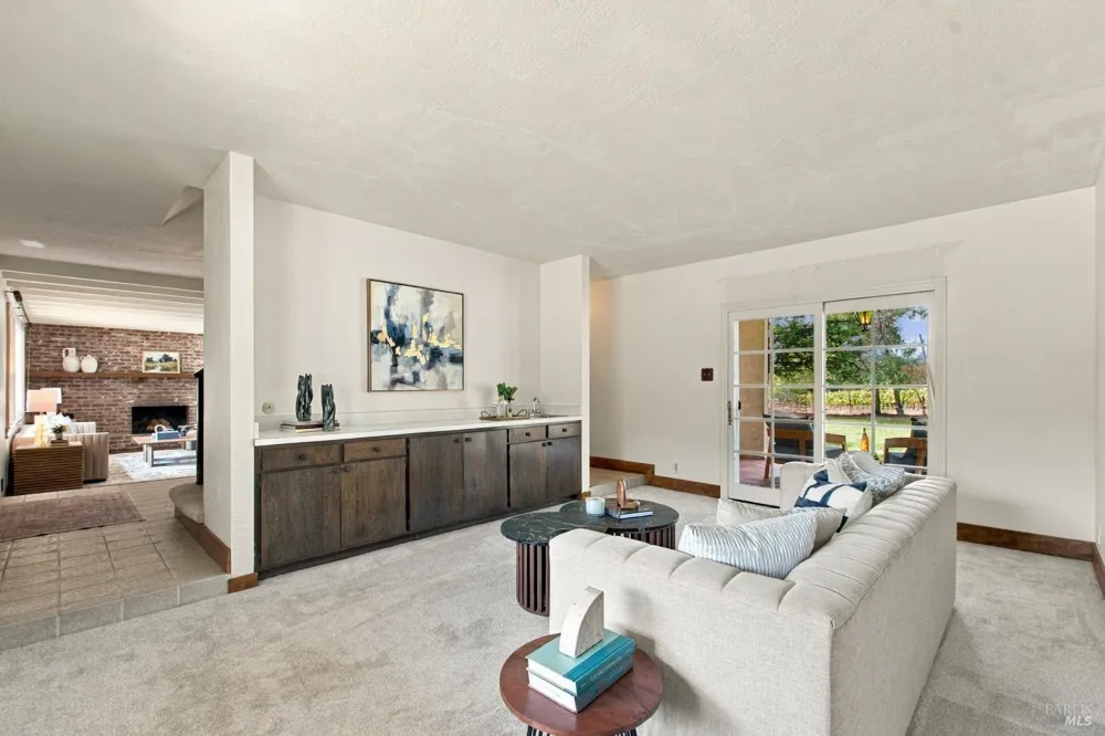 1225 Olive Hill Lane Napa, CA 94558