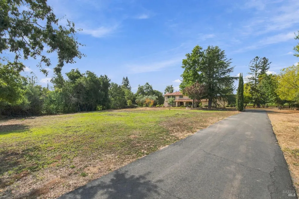 1225 Olive Hill Lane Napa, CA 94558