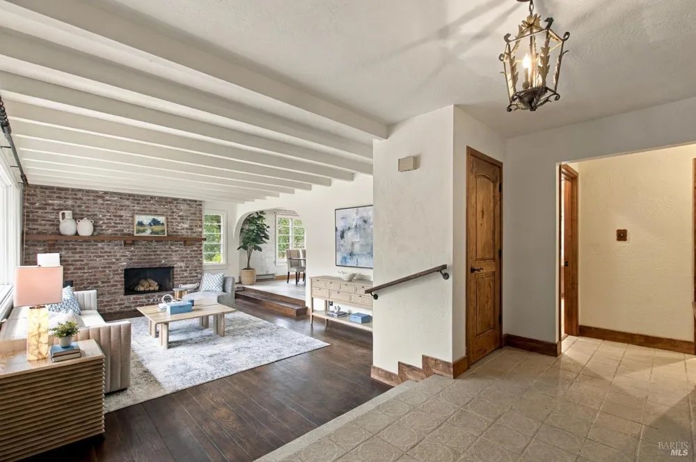 1225 Olive Hill Lane Napa, CA 94558
