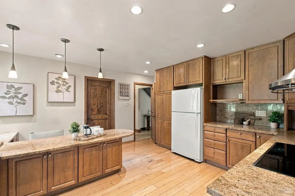 1225 Olive Hill Lane Napa, CA 94558