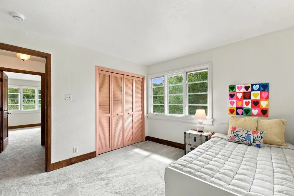 1225 Olive Hill Lane Napa, CA 94558