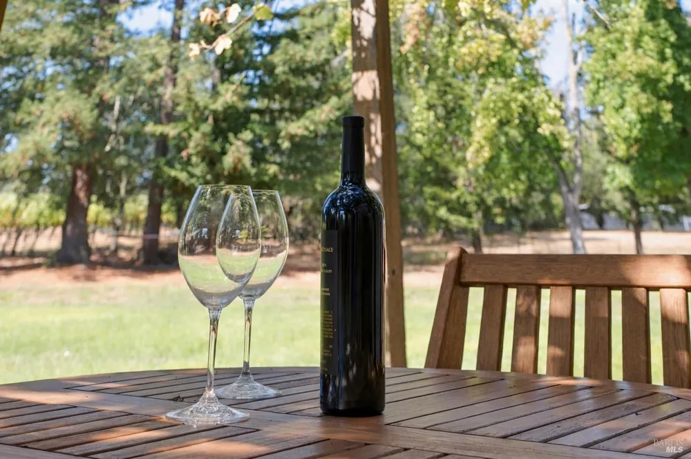 1225 Olive Hill Lane Napa, CA 94558
