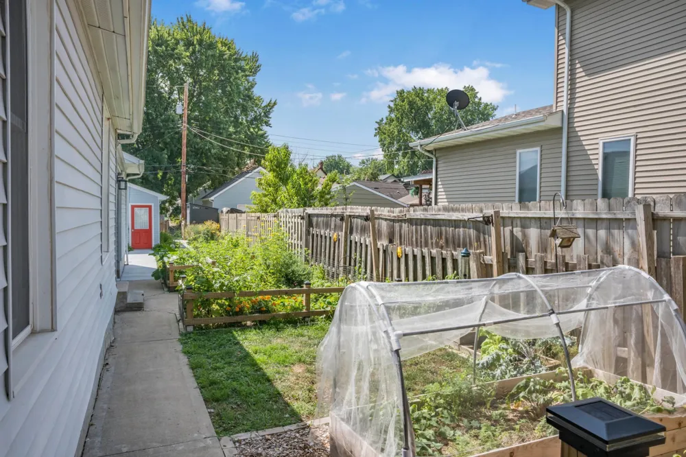 282 Annapolis Street E West Saint Paul, MN 55118