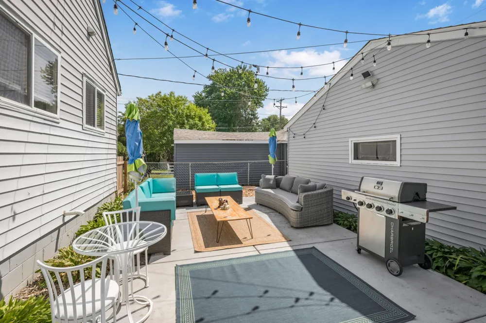 282 Annapolis Street E West Saint Paul, MN 55118