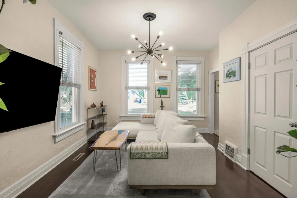 282 Annapolis Street E West Saint Paul, MN 55118