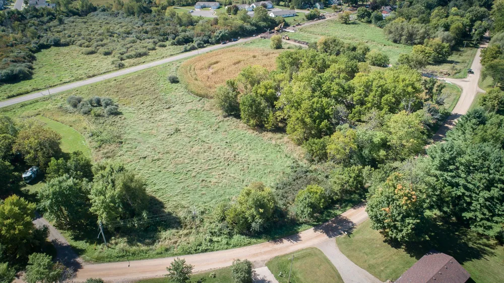 617 Central Drive E Braham, MN 55006