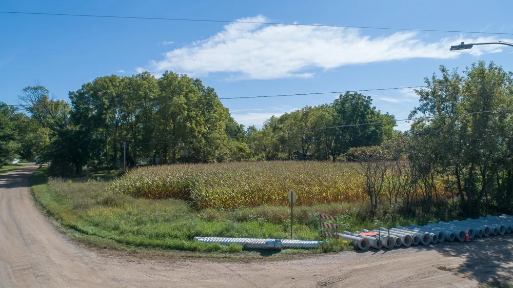 617 Central Drive E Braham, MN 55006