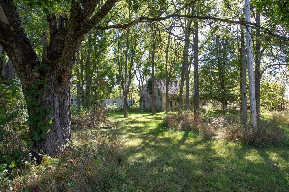 617 Central Drive E Braham, MN 55006